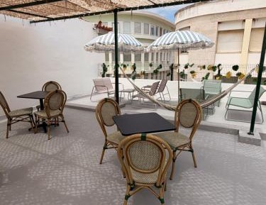 Deluxe Double Room with Extra Bed