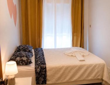 Standard Double Room with Shared Bathroom