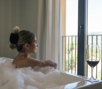 Suite with River View