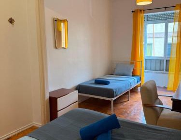 Triple Room with Balcony
