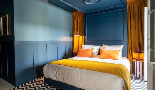 Superior Double or Twin Room with Terrace