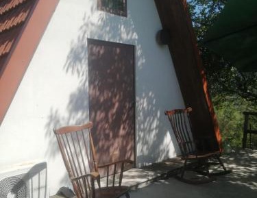 Studio - Split Level
