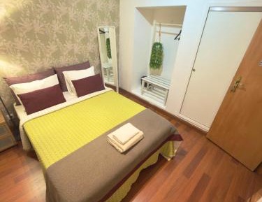Standard Double Room with Shared Bathroom