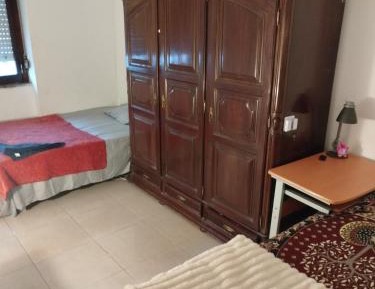 Deluxe Double Room (2 Adults + 1 Child)