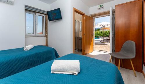 Twin Room with Private Bathroom