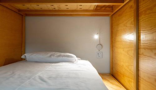 Bed in 8-Bed Mixed Dormitory Room