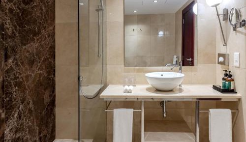 Junior Twin Suite - High Floor