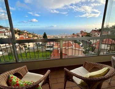 Two-Bedroom Apartment with Balcony and Sea View
