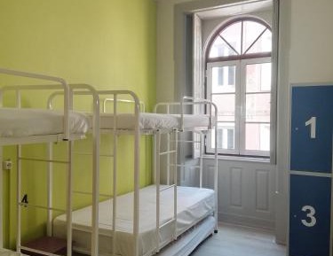 Economy Quadruple Room with Shared Bathroom