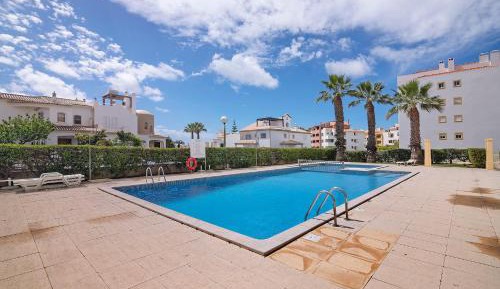 Superior One-Bedroom Apartment with Balcony