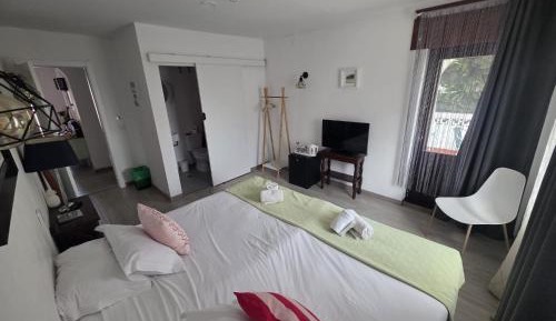 Double or Twin Room with Private Bathroom
