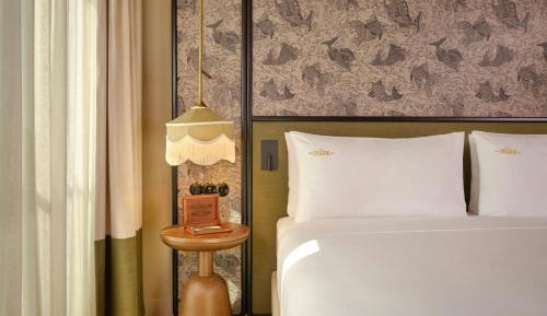 Standard King Room