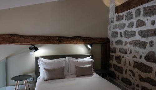 Suite with City View