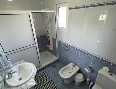Quadruple Room with Shared Bathroom