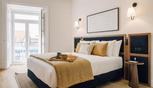 Two-Bedroom Apartment with River View