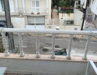 Single Room with Private External Bathroom