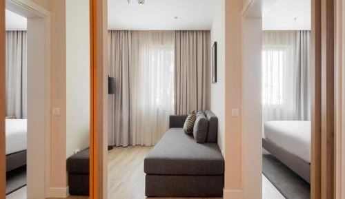 One-Bedroom Suite