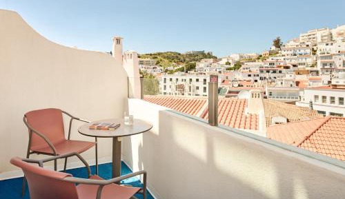 Standard King Room with Balcony