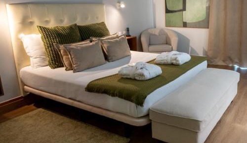 Standard Suite (3 Adults)