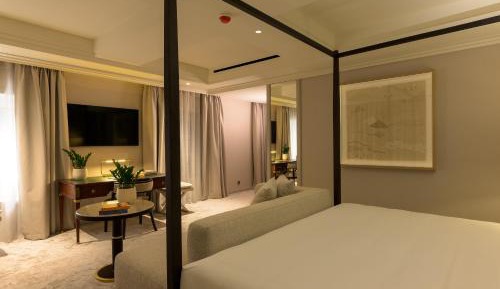 Suite with Balcony