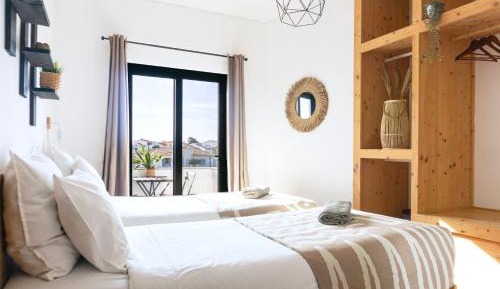 Double or Twin Room with Shared Bathroom