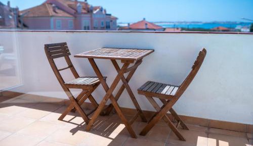 Double Room with Balcony and Sea View