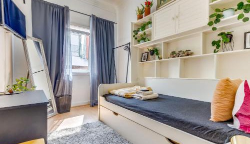 Standard Single Room with Shared Bathroom