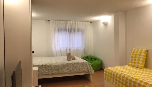 One-Bedroom Apartment - Non-Smoking