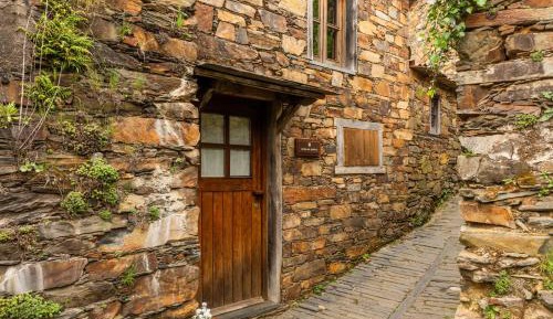 One-bedroom House - Window