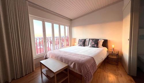 Two-Bedroom Apartment with City View
