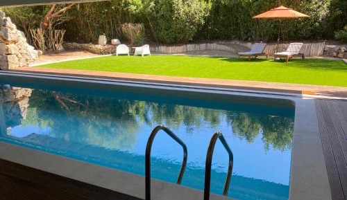 King Room with Pool View