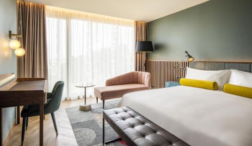 Executive King Room