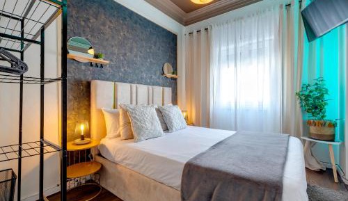 Double Room with Shared Bathroom