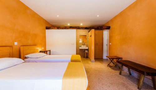 Double or Twin Room with Private Bathroom