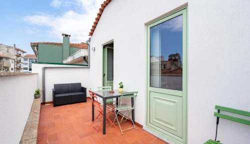 Apartment with Balcony