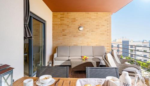 Apartment with Balcony