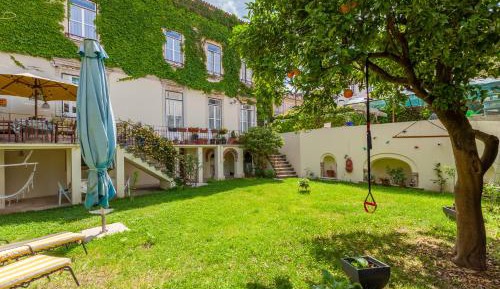 Deluxe Double Room (1 adult + 1 child)