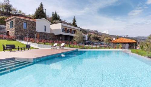 Five-Bedroom Villa