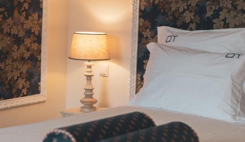 Suite with Mountain View