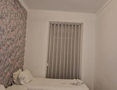 Standard Twin Room with Shared Bathroom