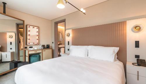 Double Room with Pool View