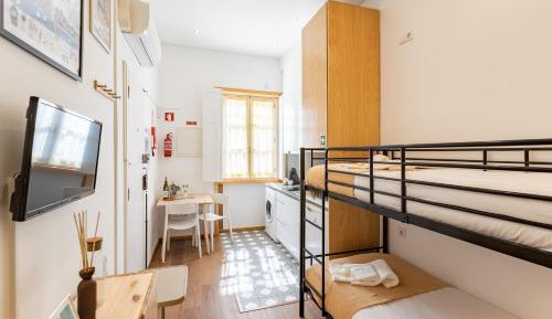 Loft With Bunk Bed and City View - Ground Floor