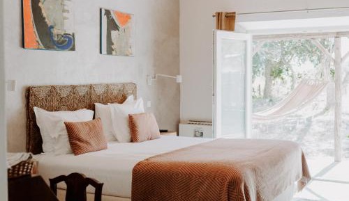 Superior King Room with Pool View