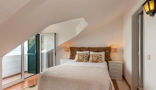 Studio with Sea View