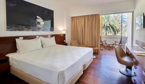 Twin Room with Balcony