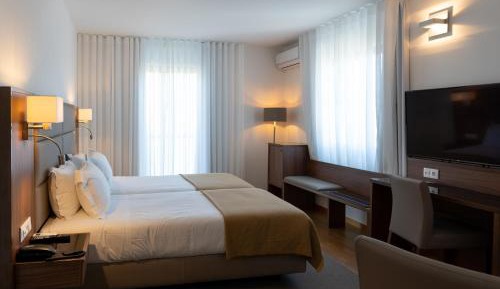 Twin Room with Village View