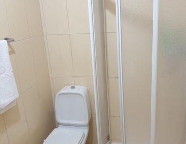 Single Bed in 6-Bed Dormitory Room