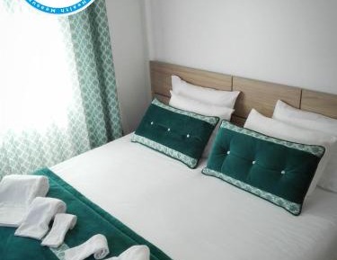 Small Twin Room