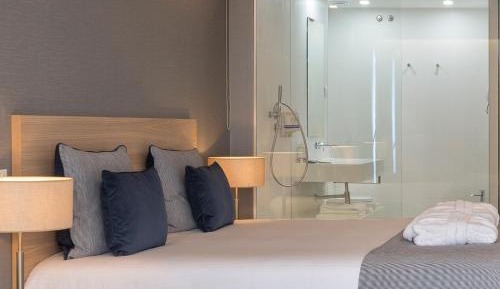 Superior Double or Twin Room with Balcony and Spa Access 