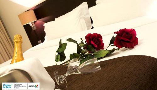 Double Room with Romantic Package 